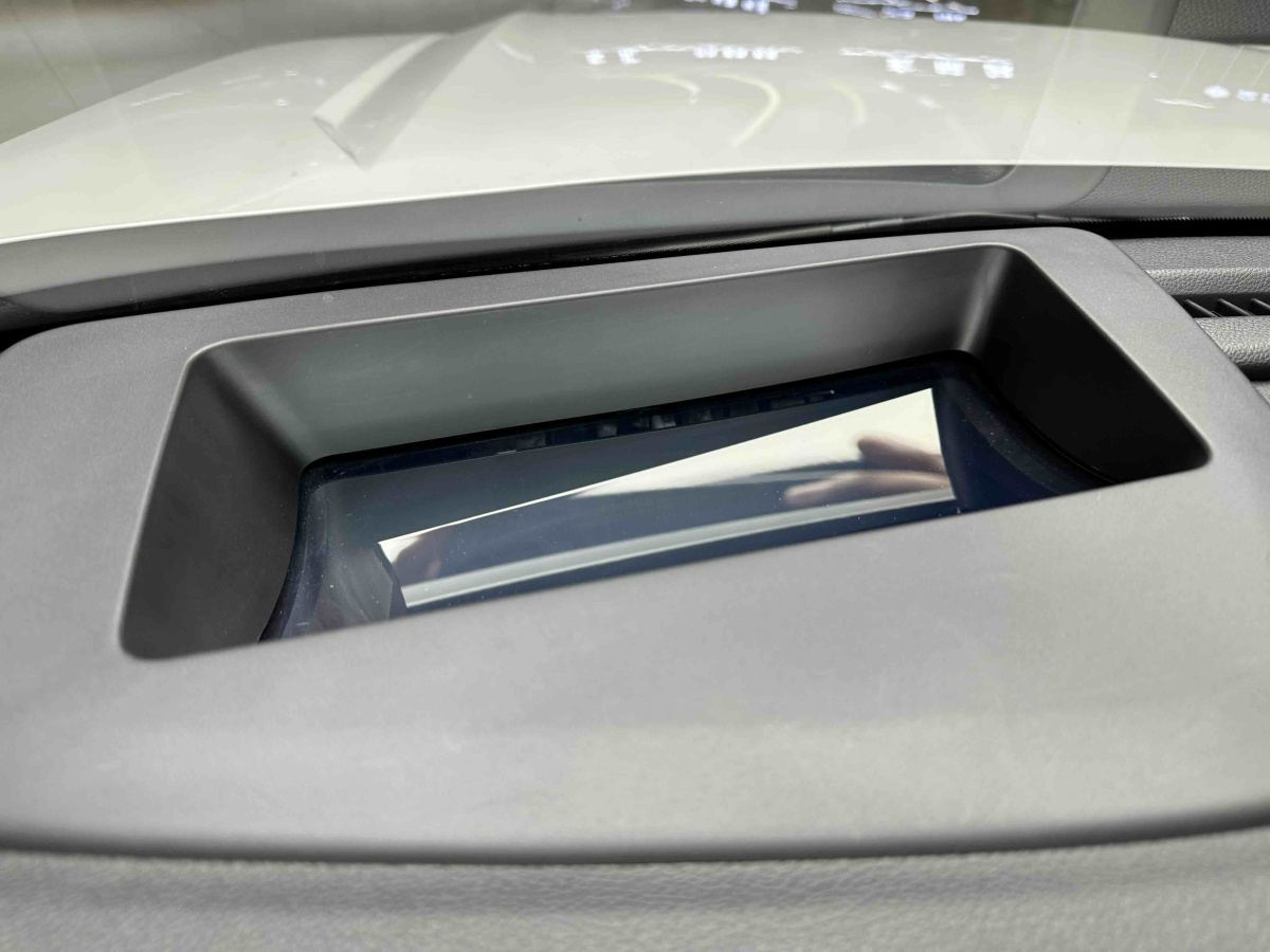 GAC Trumpchi ES9 2023 #26 GAC Trumpchi ES9 2023 car image #26