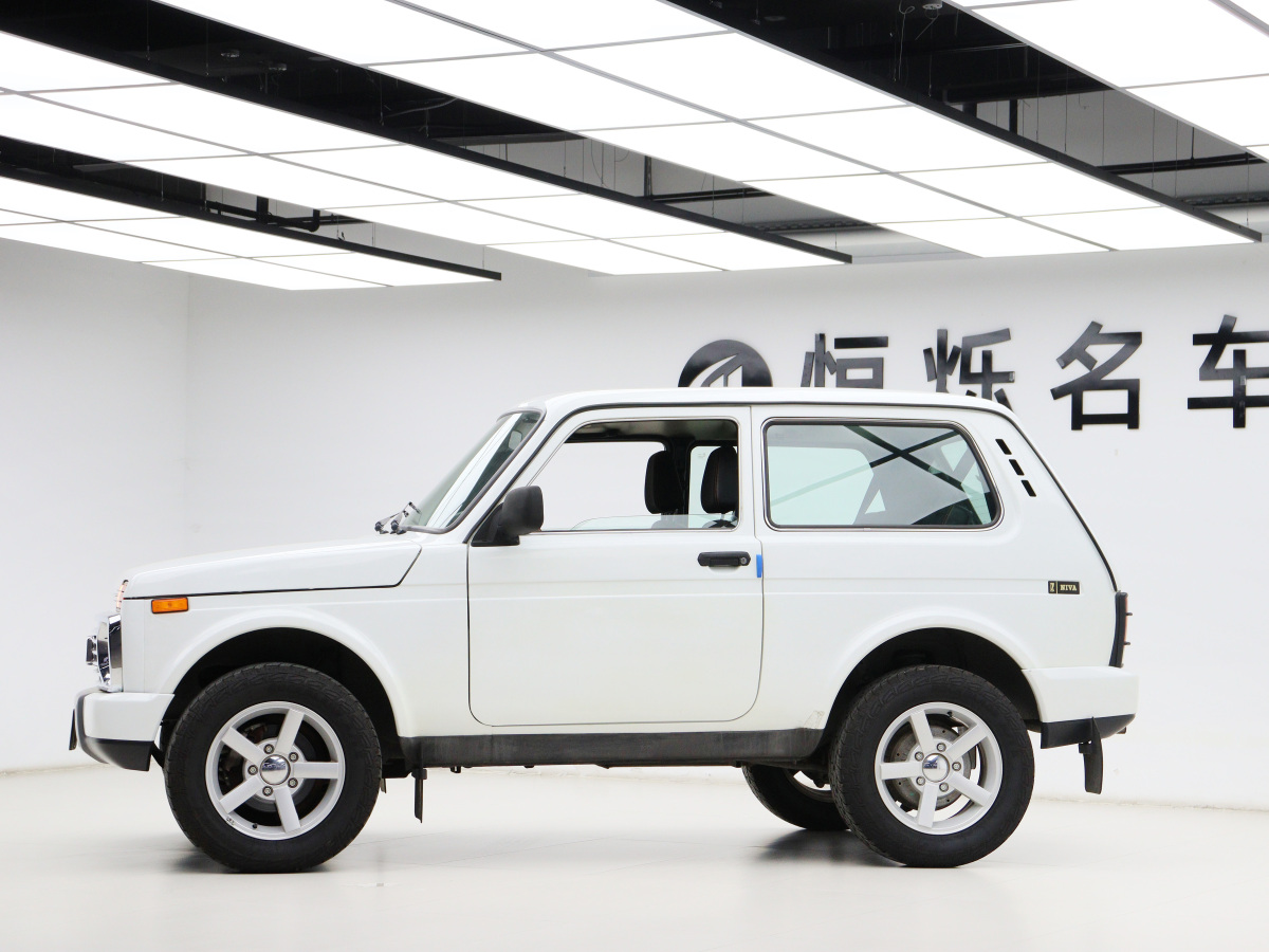 日产 纳瓦拉 2017 汽车图片 #26