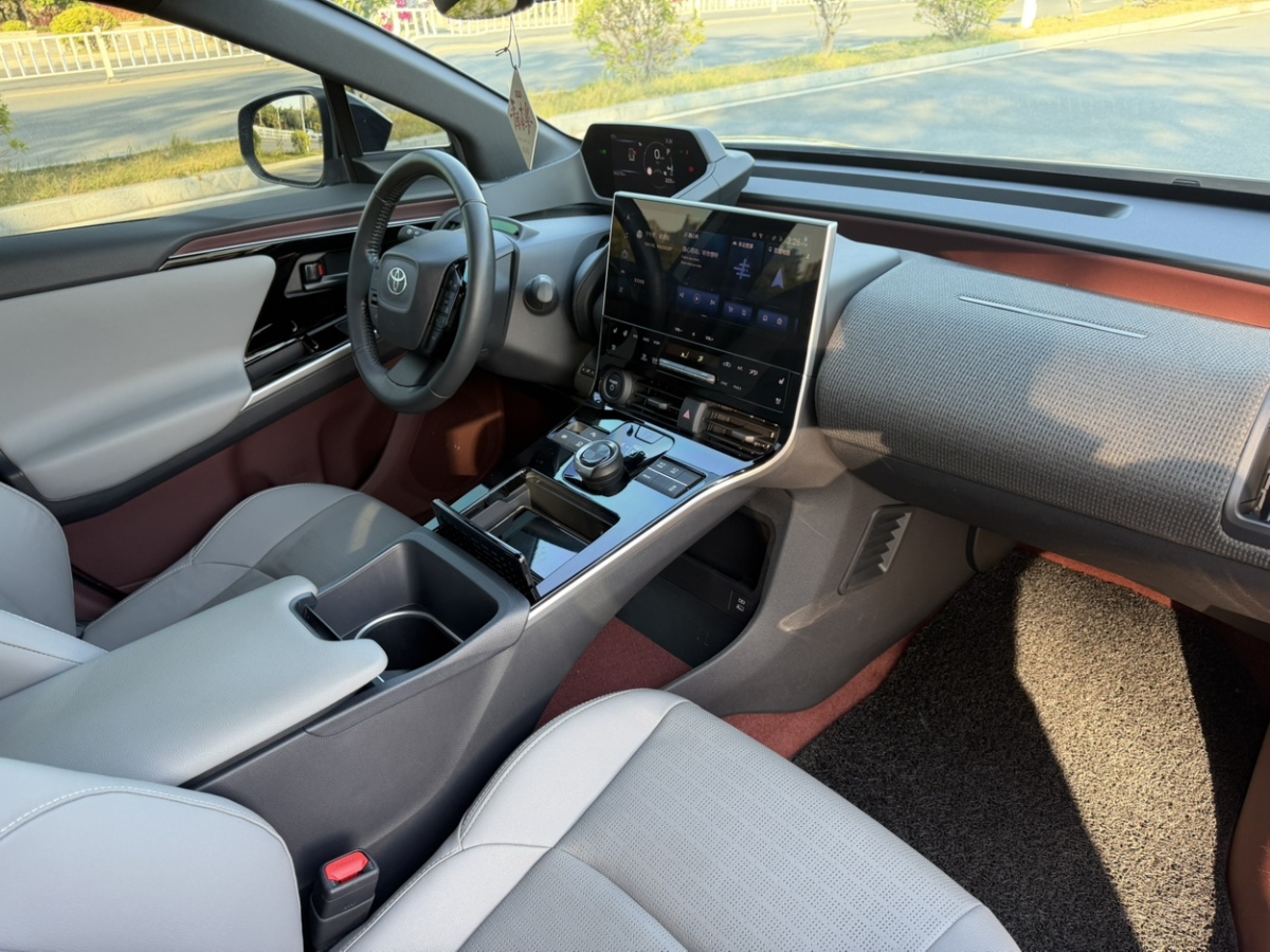 Toyota bZ4X 2022 #26 Toyota bZ4X 2022 immagine di auto #26