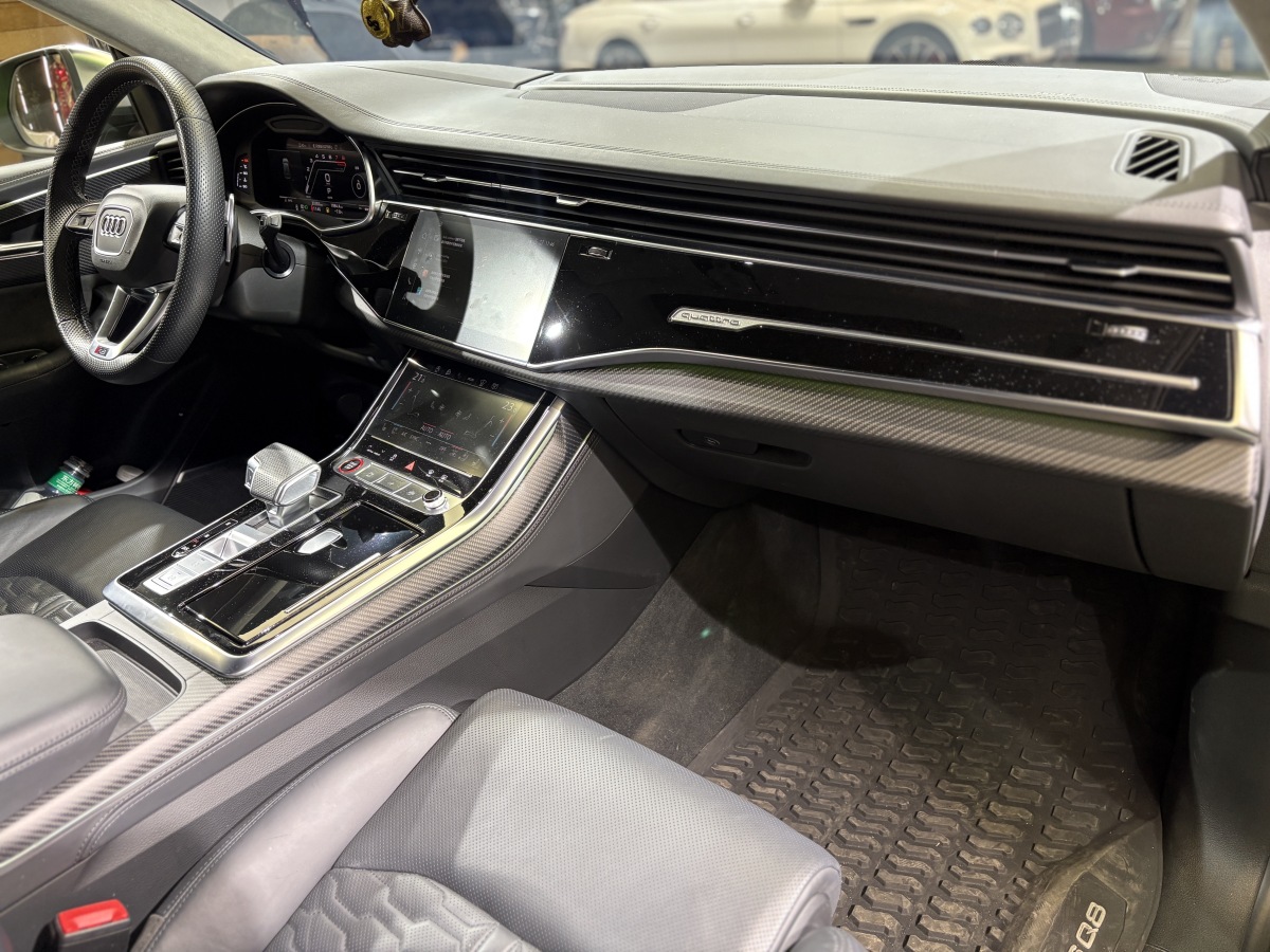 Audi 2022 car image #26