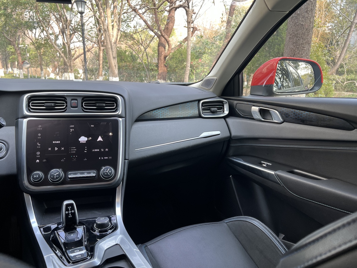 Lynk & Co 01 EM-P 2018 #26 Lynk & Co 01 EM-P 2018 car image #26