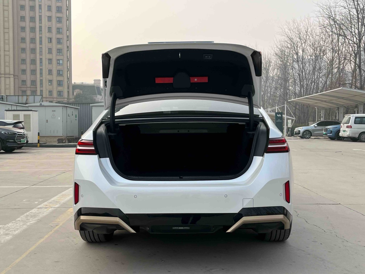 BMW i5 2024 #26 BMW i5 2024 изображение автомобиля #26