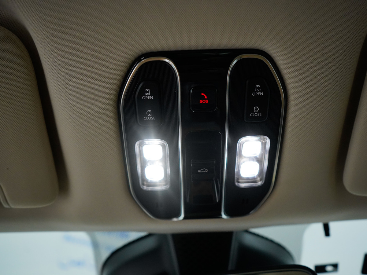 GAC Trumpchi E8 New Energy 2024 car image #26