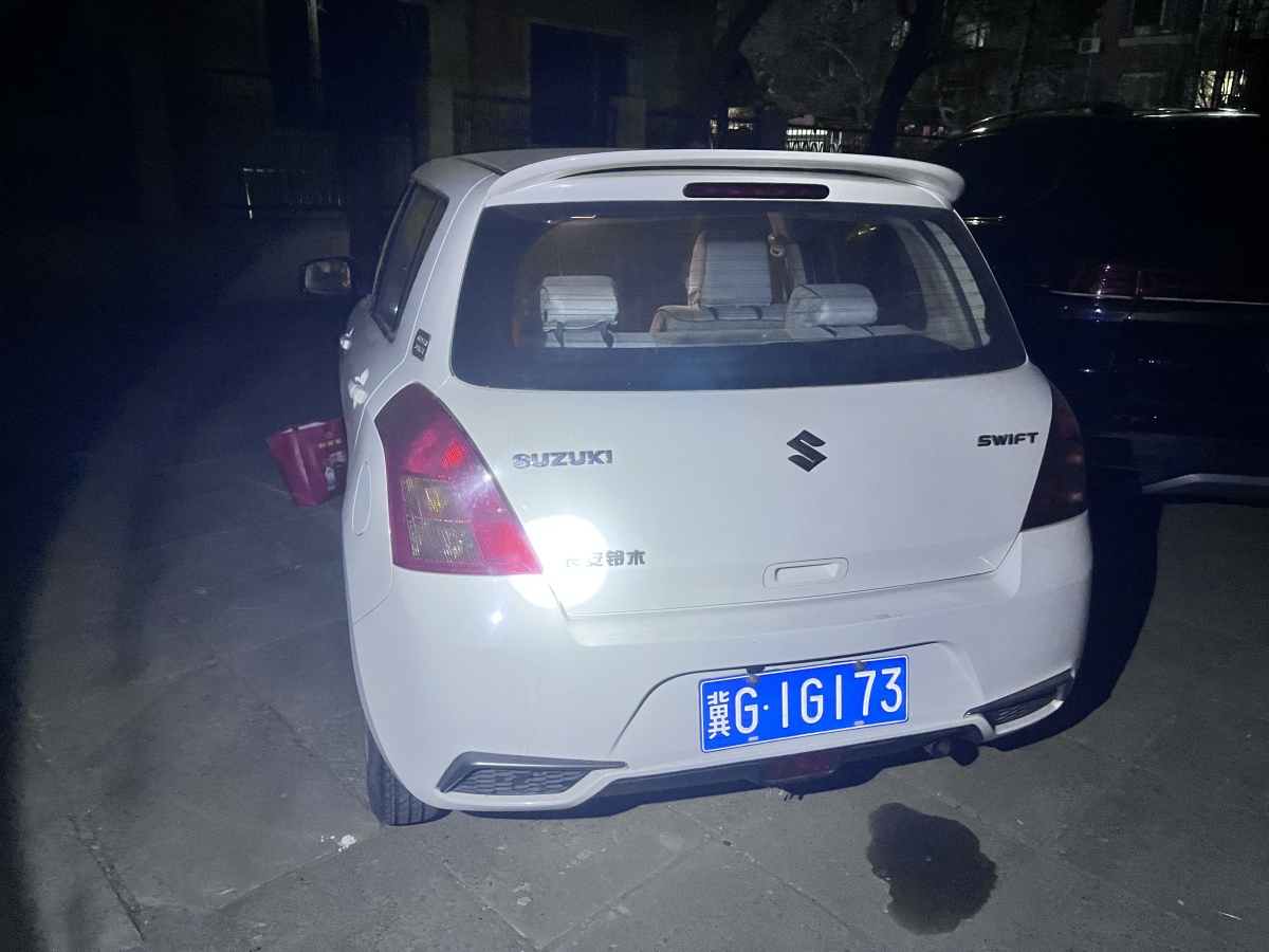 Suzuki Swift 2016 #26 Suzuki Swift 2016 car image #26