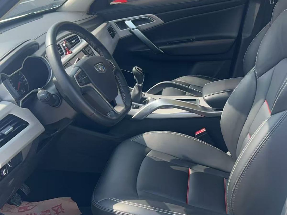GEELY Boyue 2018 immagine di auto #26