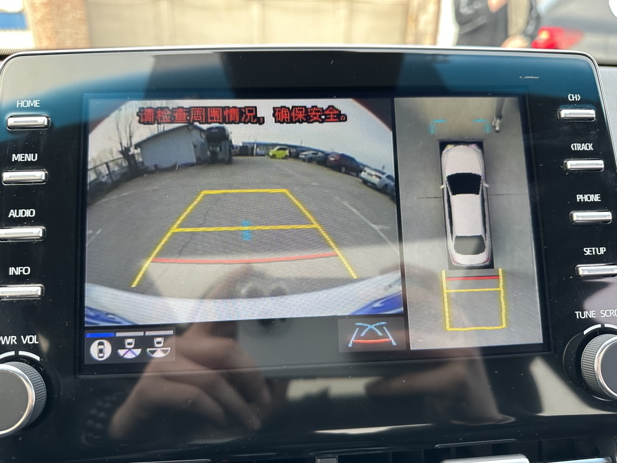 Toyota Avalon 2019 car image #26