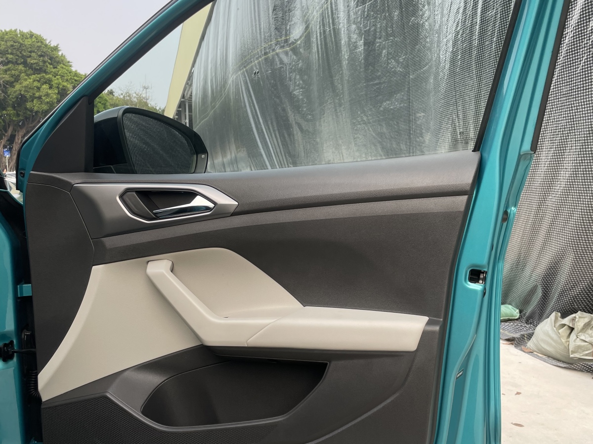 Volkswagen T-Cross 2022 #26 Volkswagen T-Cross 2022 car image #26