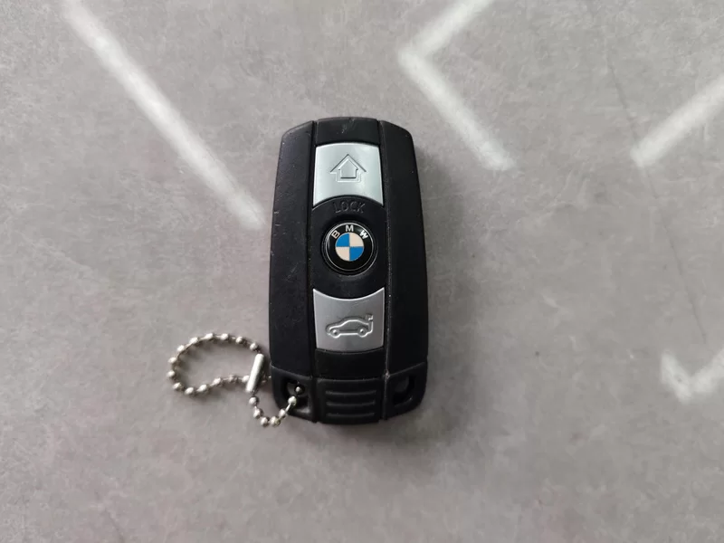 BMW 3 Series (Imported) 2010 immagine di auto #26