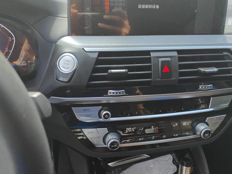 BMW X4 2020 immagine di auto #26