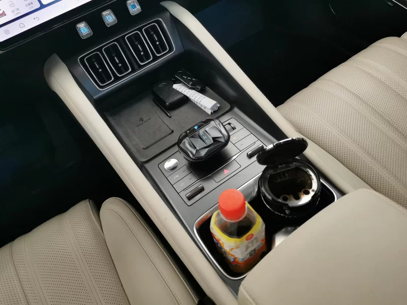 BYD SongL EV 2024 #26 BYD SongL EV 2024 car image #26