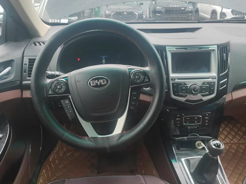 BYD SuRui 2016 #26 BYD SuRui 2016 immagine di auto #26