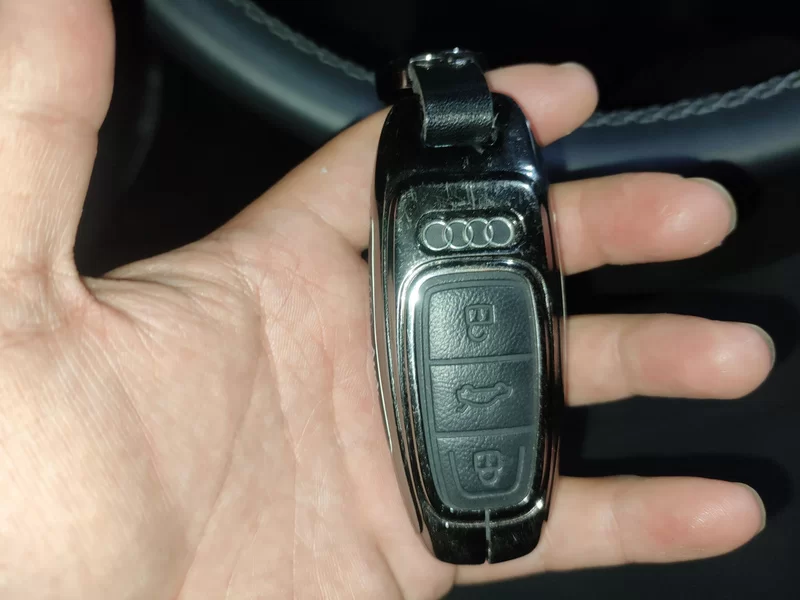 Audi A7L 2023 car image #26