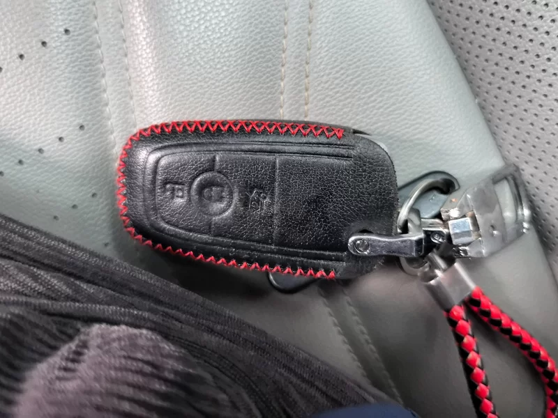 Ford Escape 2021 immagine di auto #26