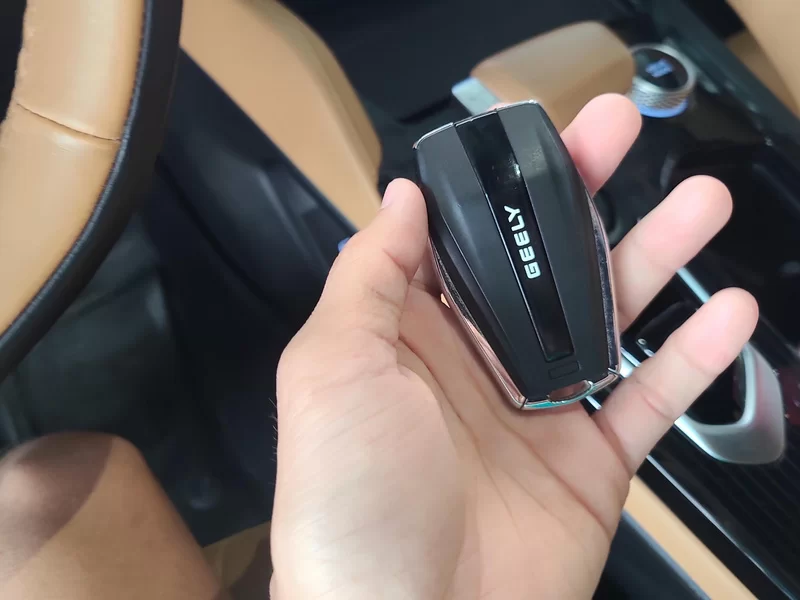 GEELY Monjaro EREV 2023 car image #26