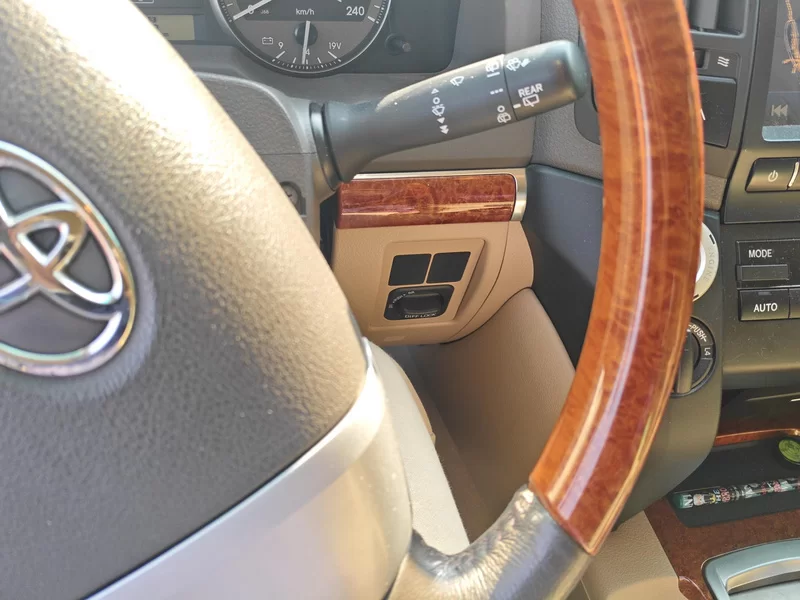 丰田 兰德酷路泽 2015 汽车图片 #26