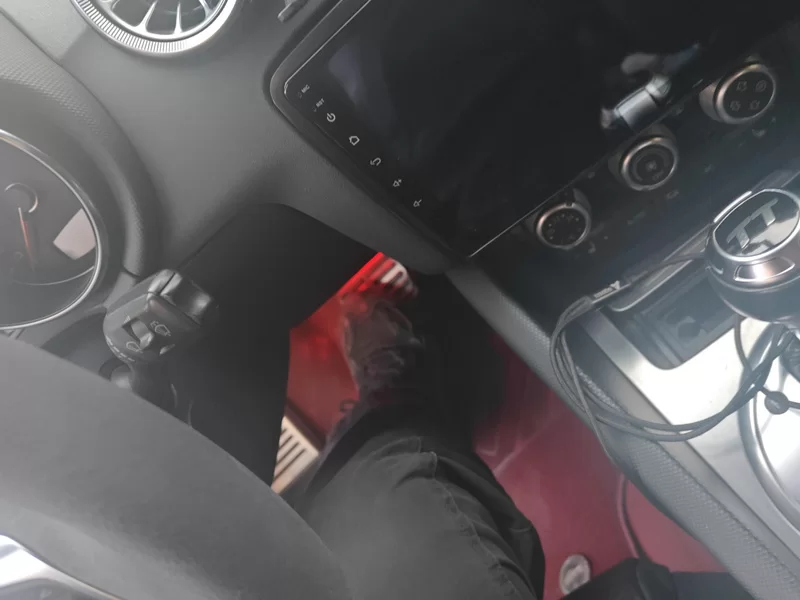 Audi TT RS 2012 #26 Audi TT RS 2012 car image #26