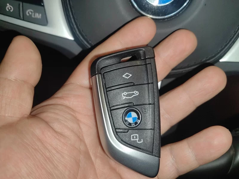 BMW X4 M40i 2024 #26 BMW X4 M40i 2024 car image #26