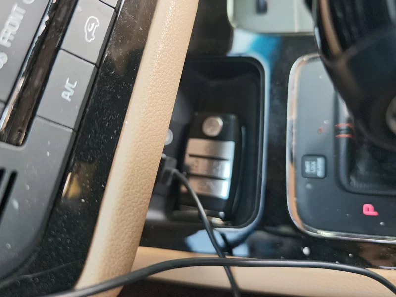 Kia Carnival (Imported) 2016 immagine di auto #26