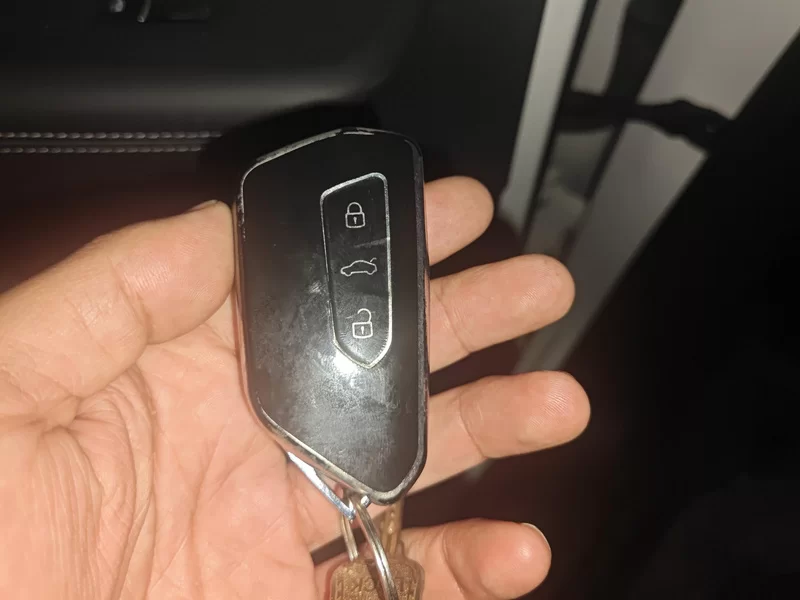 Volkswagen Tavendor 2023 car image #26