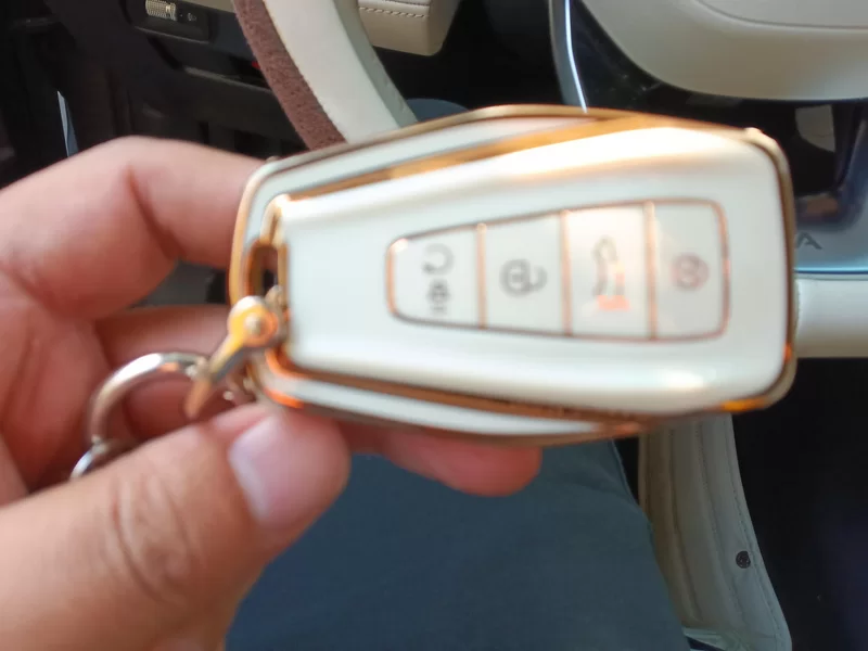 GEELY Monjaro MHEV 2022 #26 GEELY Monjaro MHEV 2022 car image #26