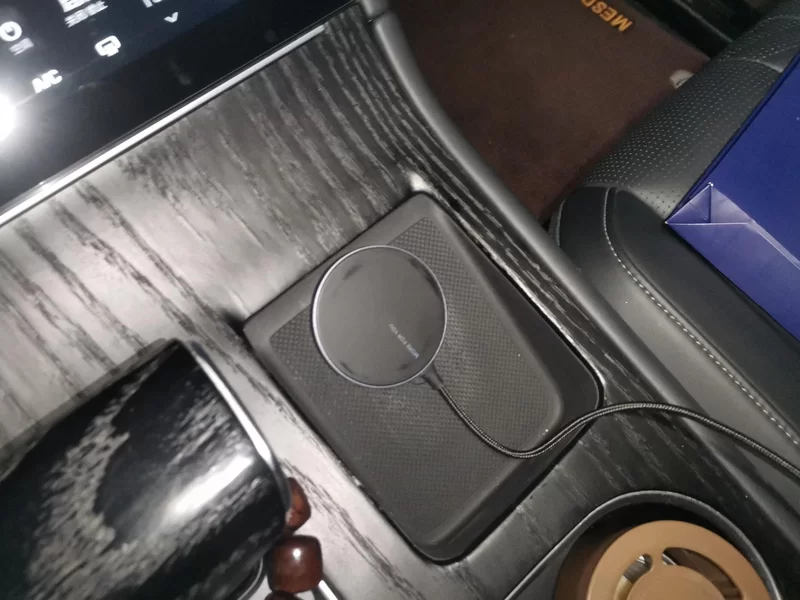 理想汽车 理想ONE 2020 汽车图片 #26