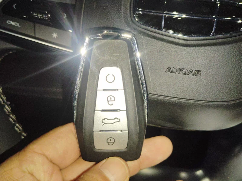 GEELY Monjaro MHEV 2025 #26 GEELY Monjaro MHEV 2025 immagine di auto #26