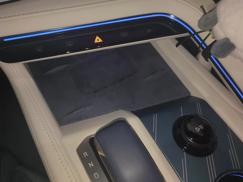 Zeekr 2024 car image #26