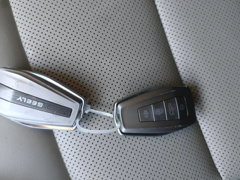 GEELY Binray 2018 car image #26