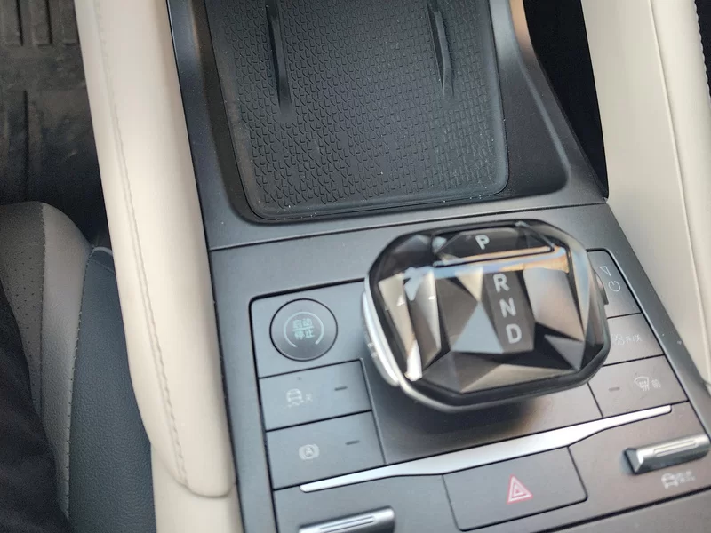 BYD YuanUP 2025 car image #26