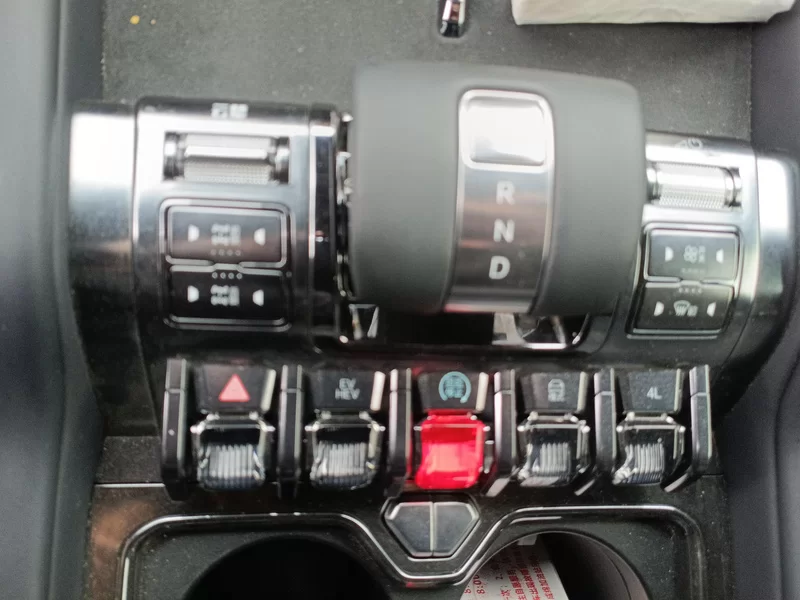 FangChengBao Leopard 8 2025 car image #26