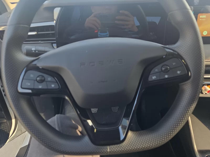 Roewe i5 2024 #26 Roewe i5 2024 car image #26