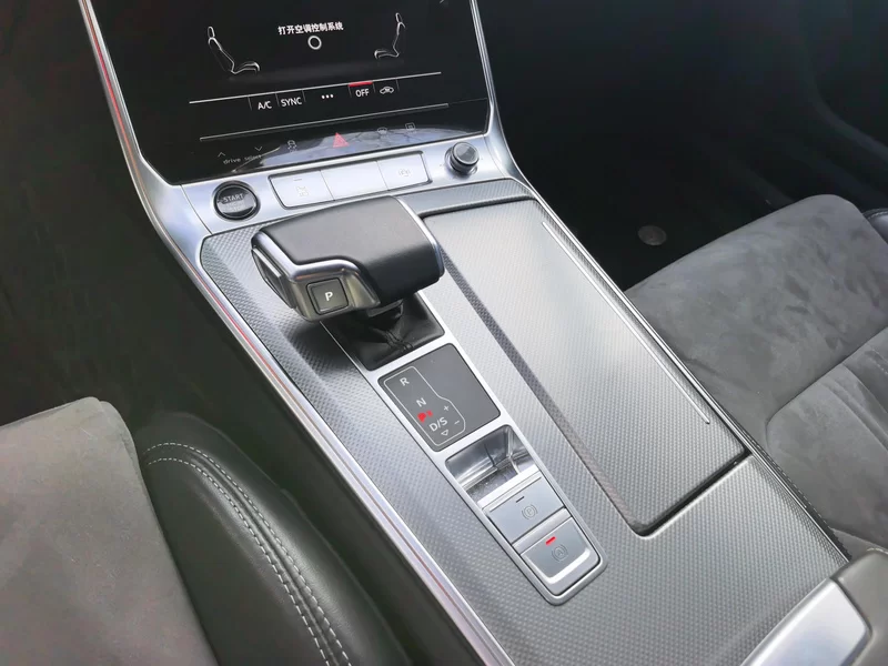 Audi A6L 2023 immagine di auto #26