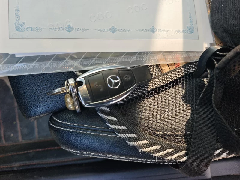 Mercedes-Benz GLA Class 2018 car image #26