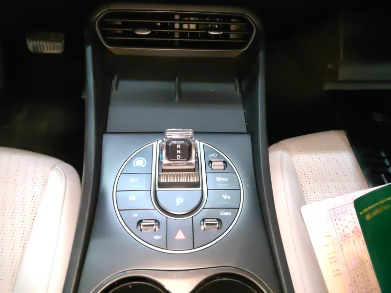 BYD Seal 05 DM-i 2025 #26 BYD Seal 05 DM-i 2025 car image #26