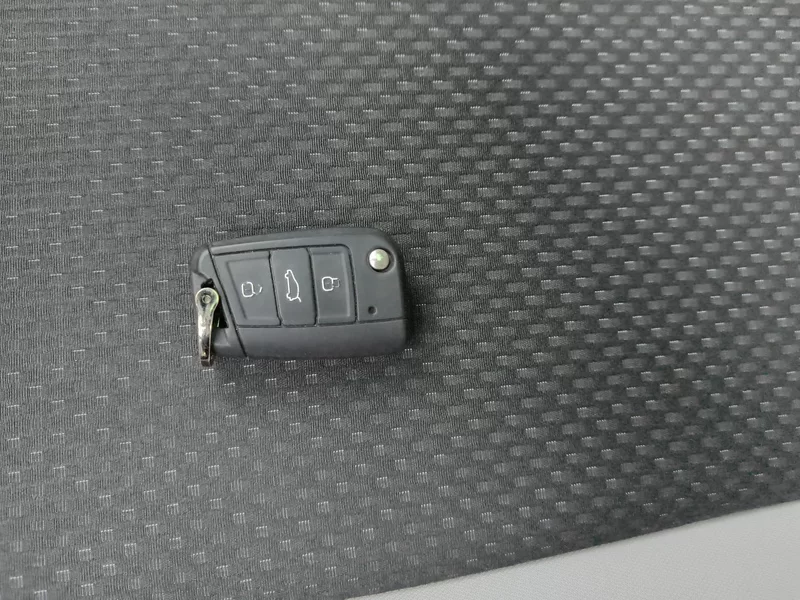 Volkswagen Tacqua 2021 car image #26
