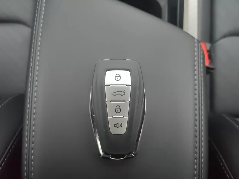 GEELY Emgrand 2023 #26 GEELY Emgrand 2023 car image #26