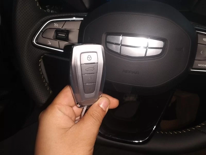 GEELY Coolray 2026 car image #26