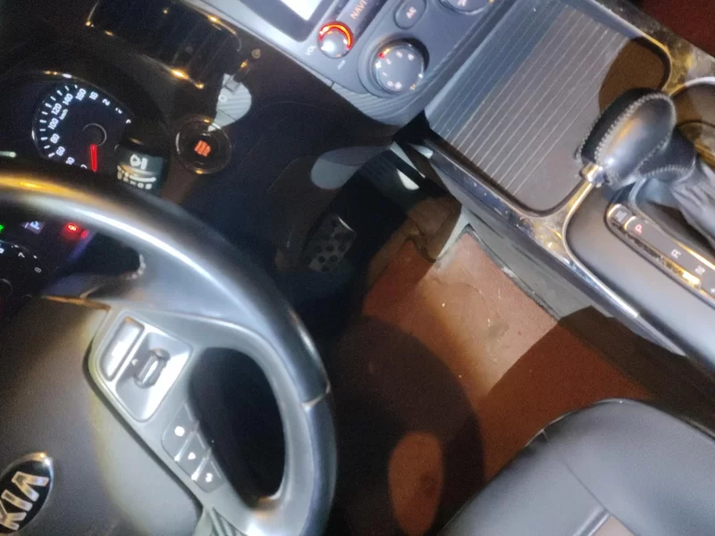 Kia K3 2013 car image #26