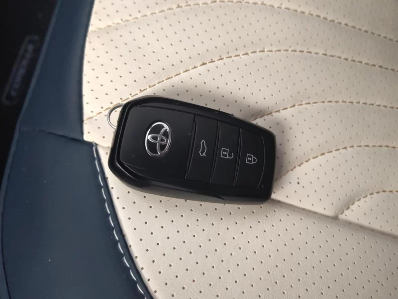 Toyota Corolla 2024 car image #26