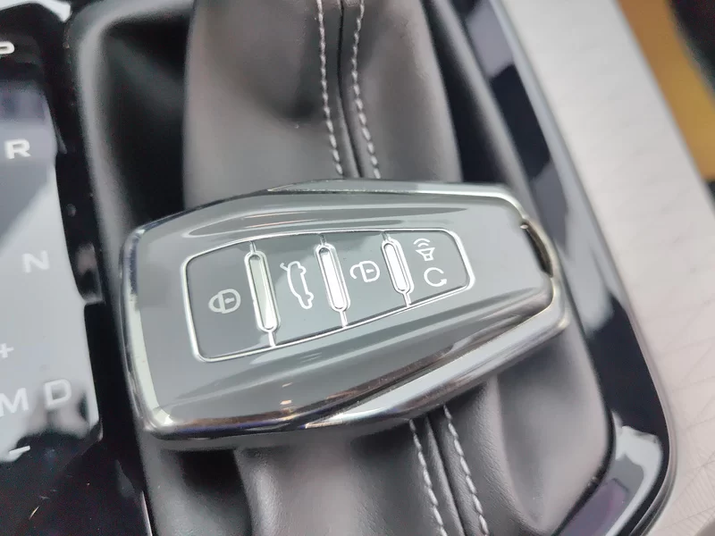 GEELY Emgrand 2023 car image #26