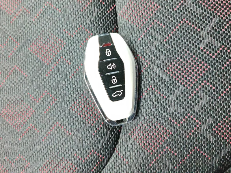 X70 2023 #26 X70 2023 car image #26