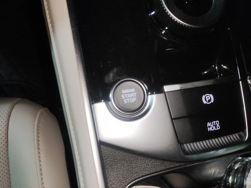 起亚 狮铂拓界 2025 汽车图片 #26