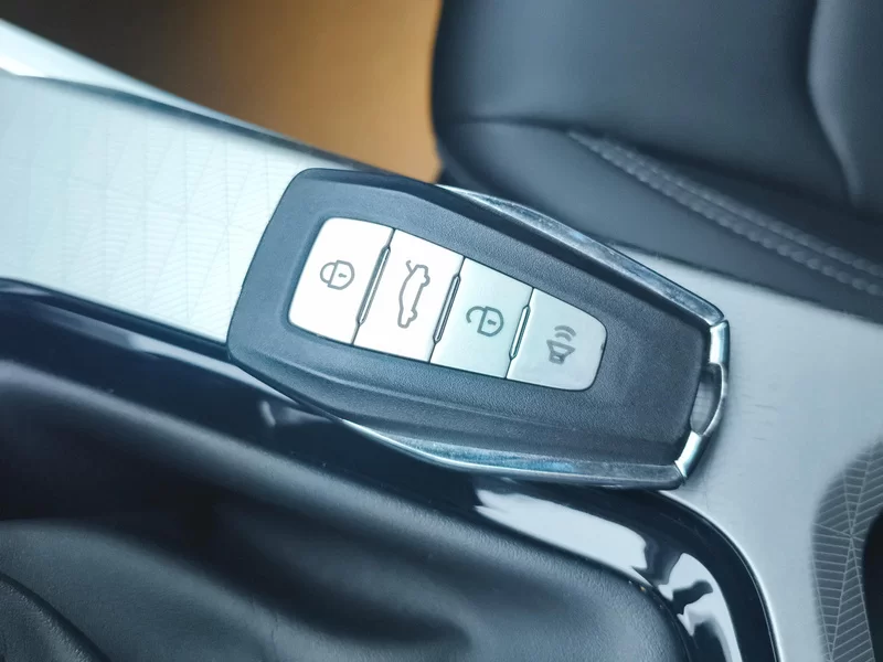 GEELY Emgrand 2025 car image #26