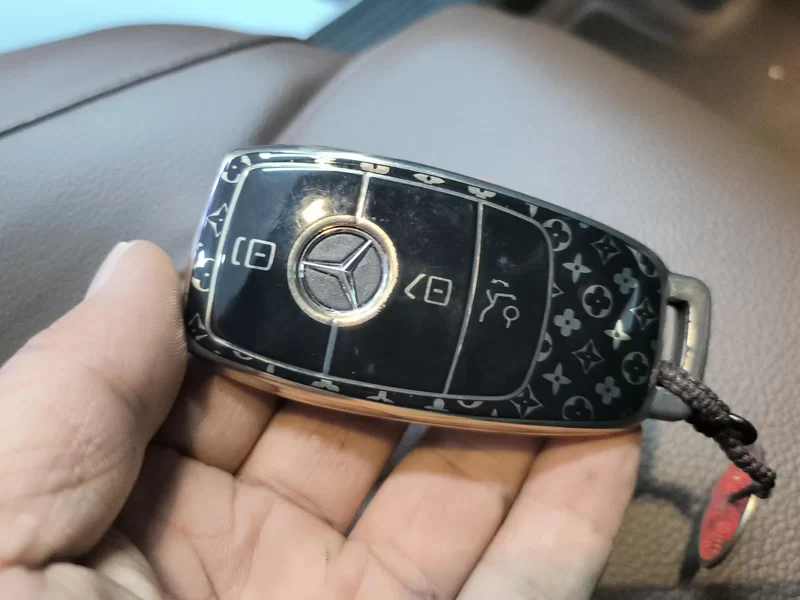 Mercedes-Benz GLB Class 2022 car image #26