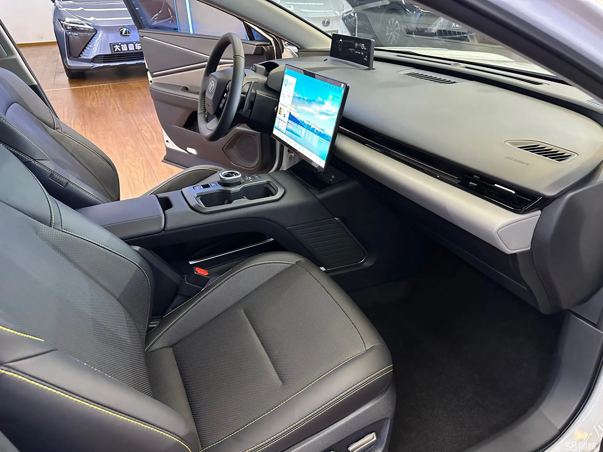 Toyota bZ5 2025 #26 Toyota bZ5 2025 car image #26