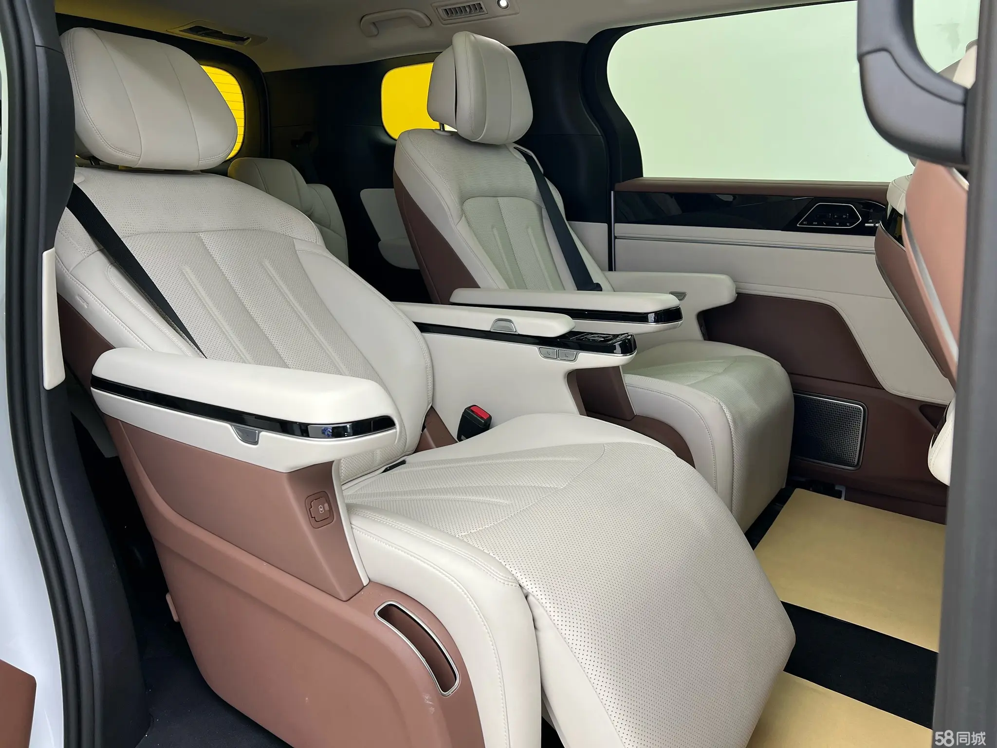 BYD Xia 2025 immagine di auto #26