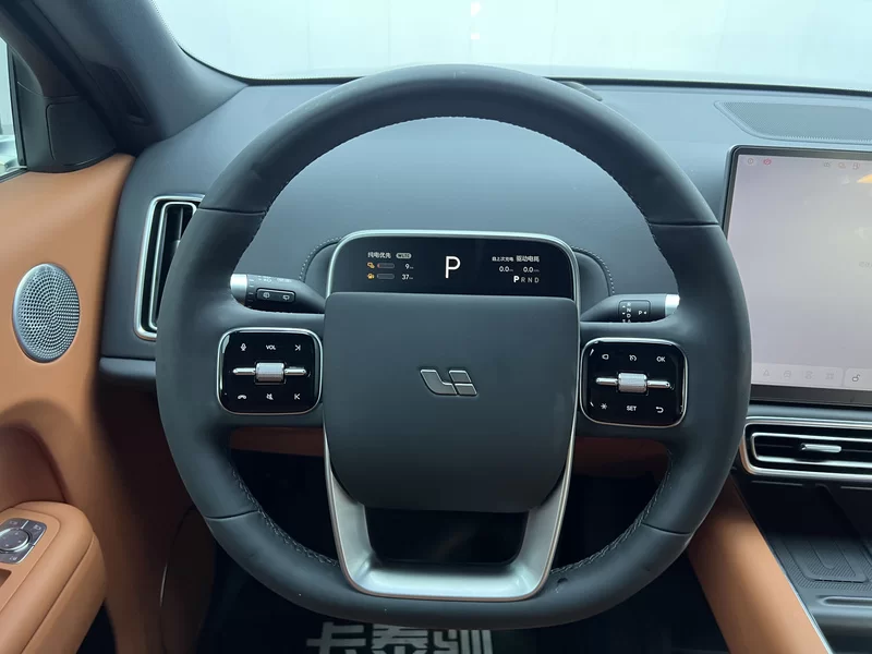 Li L8 2024 изображение автомобиля #26