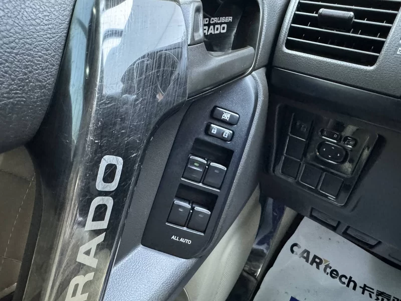 Toyota Prado (Imported) 2010 #26 Toyota Prado (Imported) 2010 imagen de coche #26