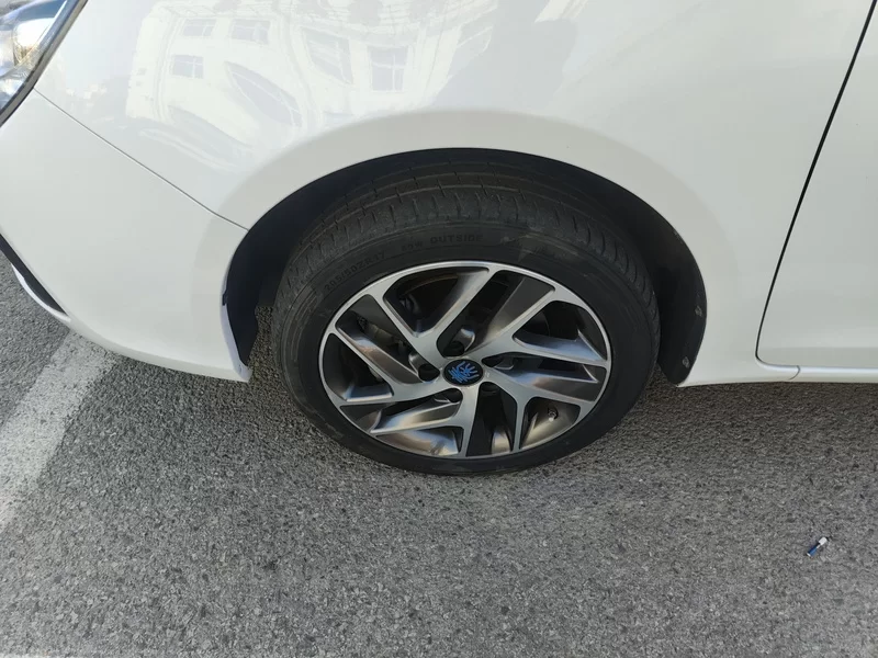 BYD Qin New Energy 2018 car image #26