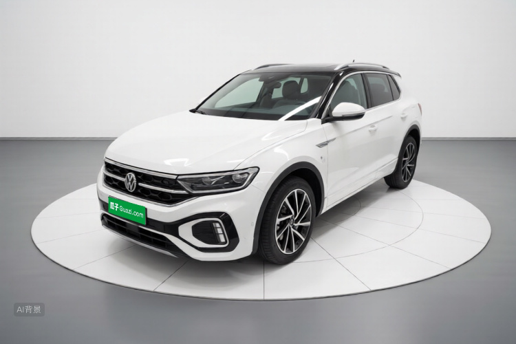 Volkswagen T-Roc 2025 immagine di auto #2